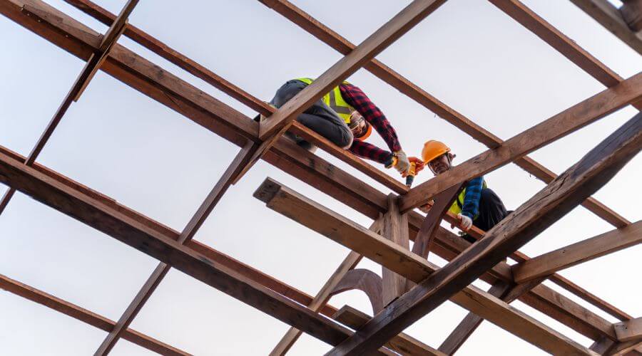 Expert tile roof repair services in Mounds, IL